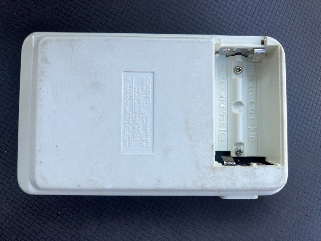 Vintage calculator 550 pesos (Category: Office & Business Technology) located in Makati City. Submitted by bentabentabilinakayo (Listing ID 1443151985, Image 3). Description: Vintage calculator Working condition 550 pesos Makati pick up.