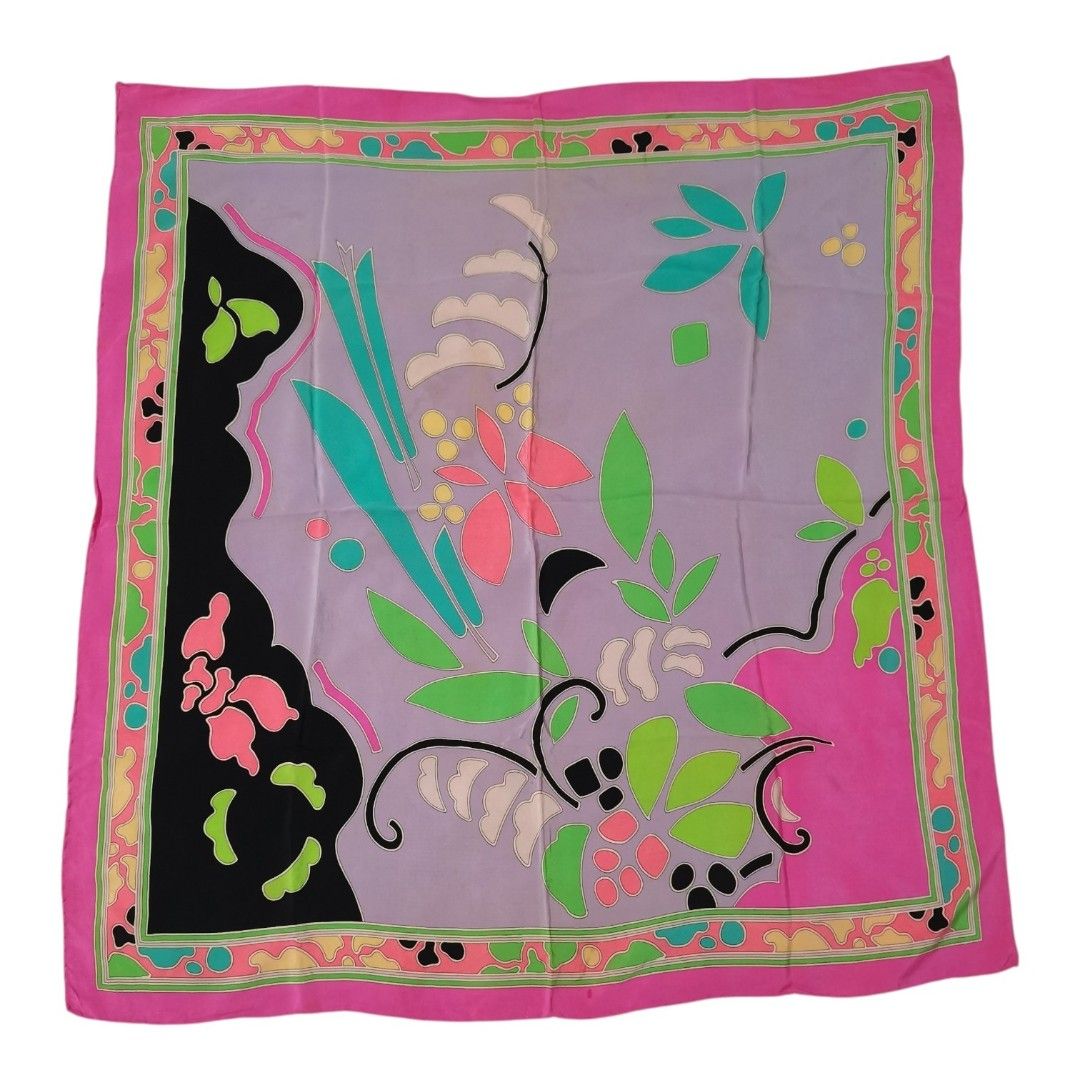 Vintage Floral Silk Scarf (Category: Scarves) located in Santa Cruz. Submitted by oddpenguin-4575 (Listing ID 1443268145, Image 1). Description: 📌.....P L E A S E R E A D..... 📌measurement:L-35"/W-35" 📌color-10/10 📌Brand:japan scarf 📌issue:with minor stain pls. see photos 📌- Beautiful silk scarf - Vibrant floral print with pink, purple, green, and black colors - Approximately 30x30 inches in size - Adds a stylish touch to any outfit - Pleas