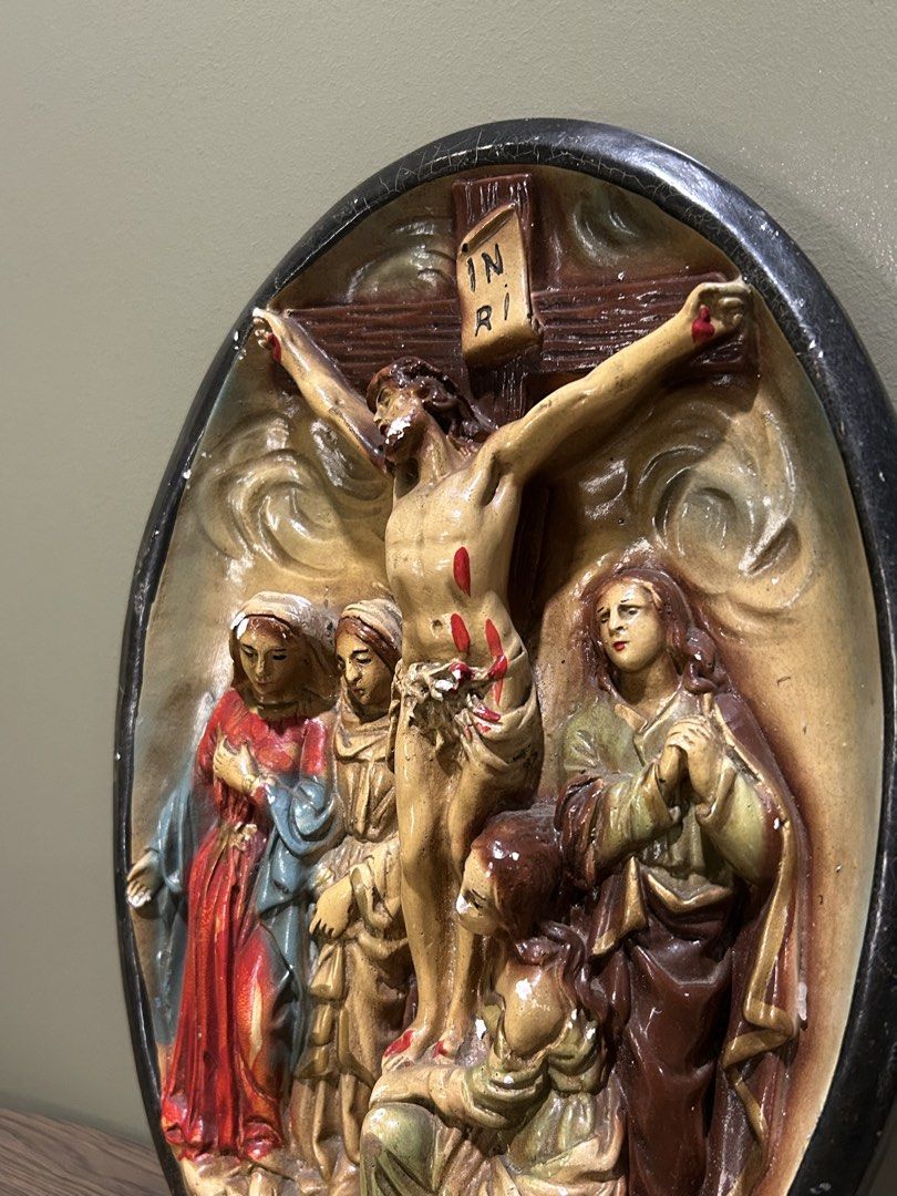 vintage plaster Calvary wall hang Plaque (Category: Wall Decor) located in Bulacan. Submitted by YourCollection (Listing ID 1443254422, Image 3). Description: .