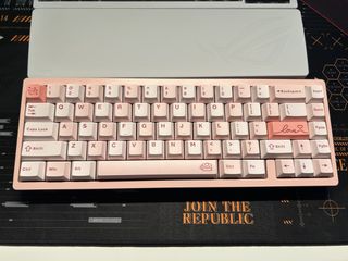 （分類：）位於 。 由 opdinosaur 提交（商品編號 1441454398，圖片 1）。簡介： 。