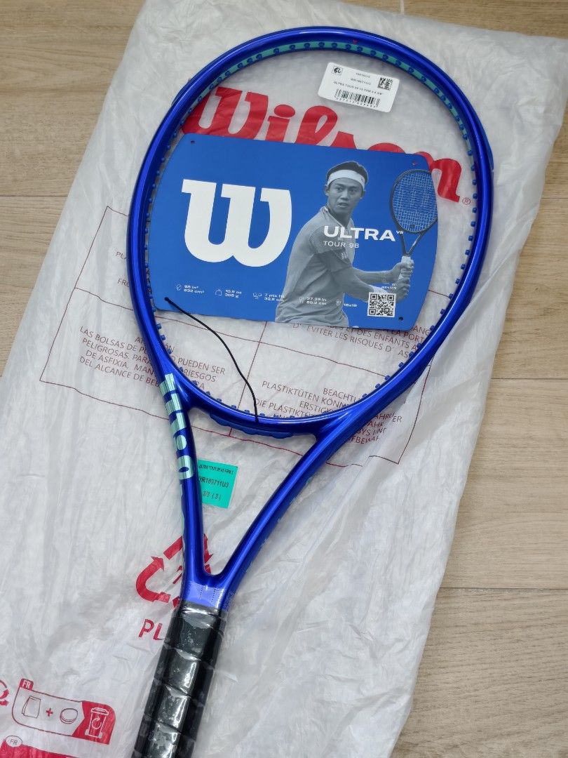 Wilson Ultra 98 Tour V5 Tennis Racket Grip 3, 運動產品, 運動與體育