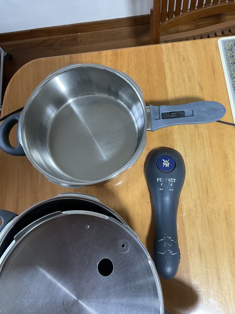 WMF Perfect Plus Pressure Cooker Pot with Handle479039687901859841