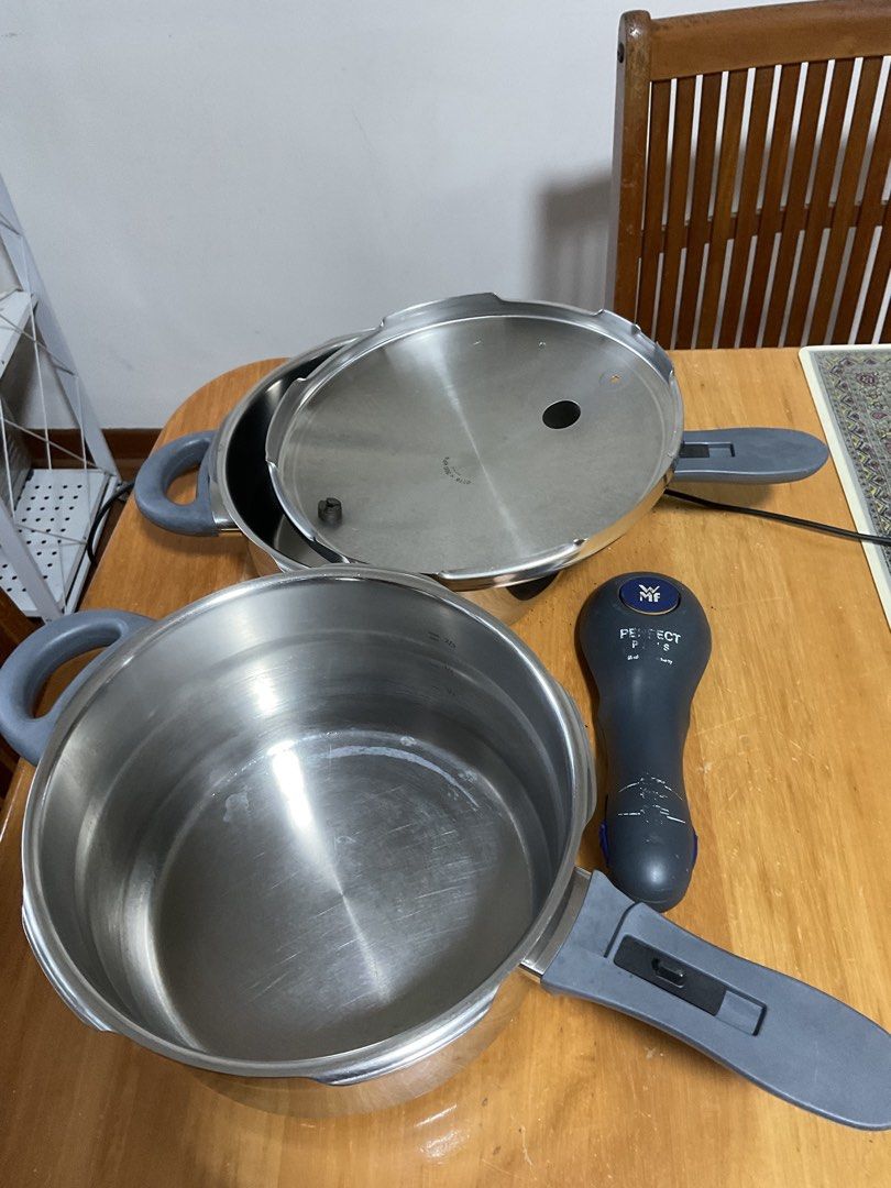 WMF Perfect Plus Pressure Cooker Pot with Handle