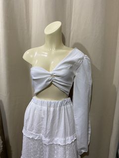(Category: ) located in . Submitted by _firstdateboutique (Listing ID 1443244855, Image 1). Description: .