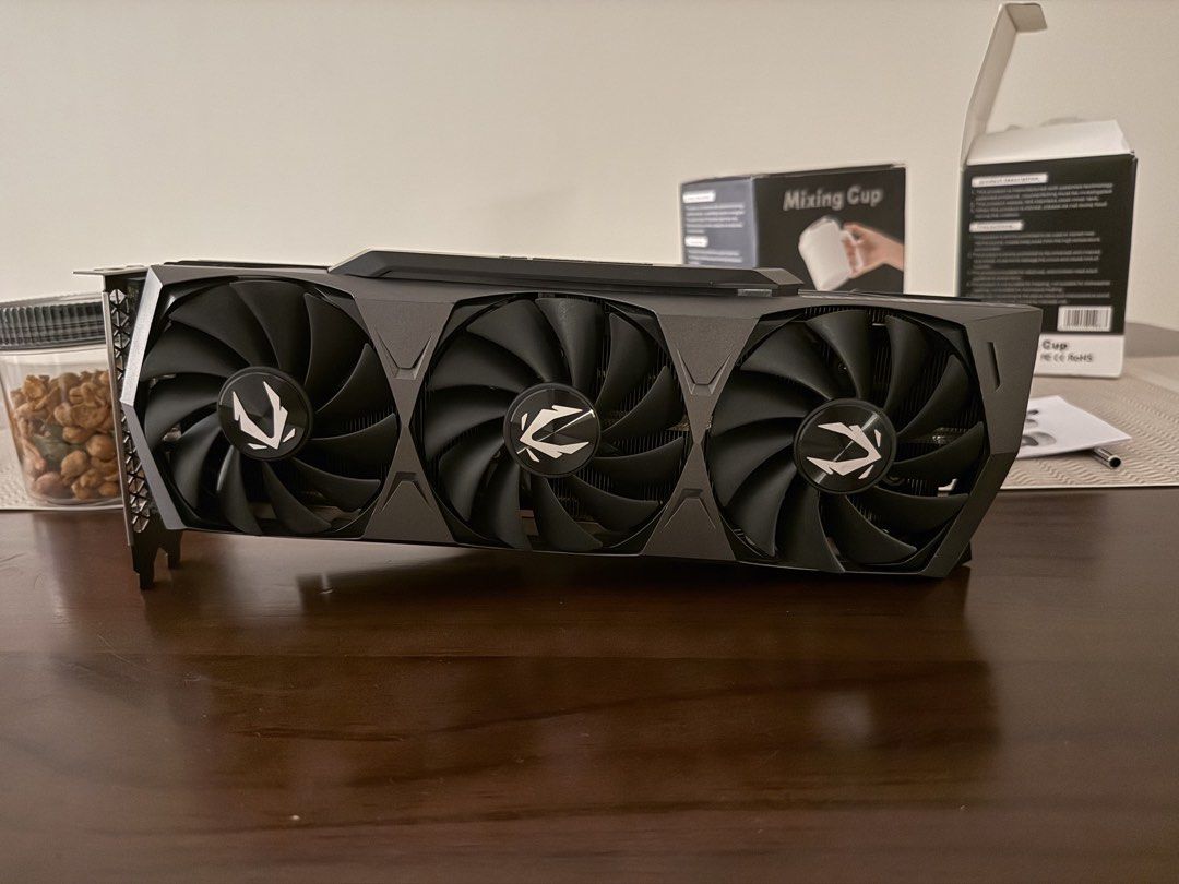 ZOTAC GAMING GeForce RTX 3090 Trinity479369715484600322