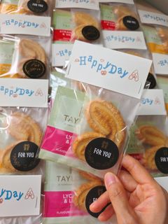 （分類：）位於 。 由 lunabloom_gift 提交（商品編號 1443458943，圖片 1）。簡介： 。