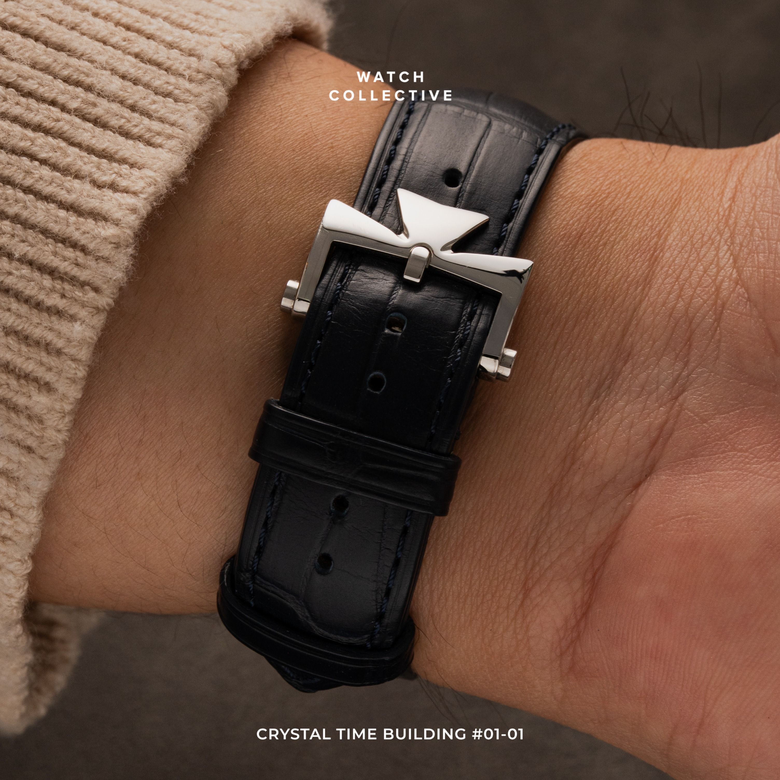 📦2024 LOCAL📜 Vacheron Constantin Fiftysix Stainless steel 40mm automatic 4000E/000A-B548 (Category: Watches) located in Singapore. Submitted by watchcollective (Listing ID 1443362203, Image 3). Description: Vacheron Constantin Fiftysix Stainless steel 40mm automatic Reference Number: 4000E/000A-B548 Condition: Lightly Used Comes with: Complete Set Size: 40mm Case material: Stainless Steel Strap material: Leather Strap Dated: Apr 2024 SKU: VC-WC
