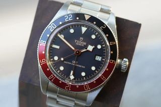 (Category: ) located in . Submitted by timepiecetalk (Listing ID 1443461185, Image 1). Description: .