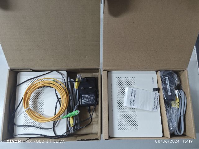 2x Huawei Optical Network Terminal Boxes480148582932172801