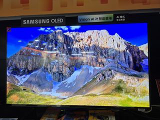 （分類：）位於 。 由 i.love.4k.tv 提交（商品編號 1439010829，圖片 1）。簡介： 。