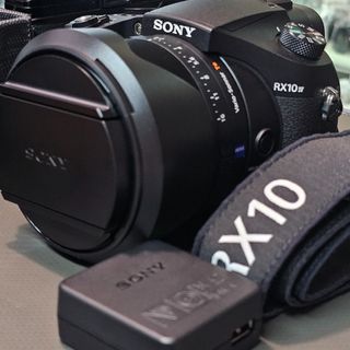 （分類：）位於 。 由 flagshipcamera 提交（商品編號 1443412662，圖片 1）。簡介： 。
