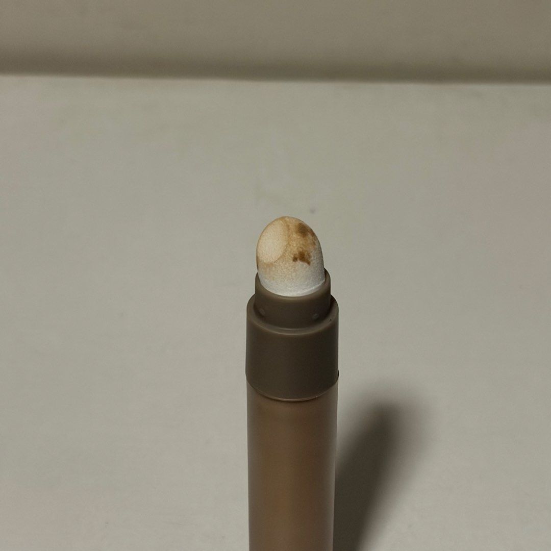 Absidy Concealer - in 1.5N Light Medium with Neutral Undertones (Category: Makeup) located in Manila. Submitted by soldbydyo (Listing ID 1443324484, Image 3). Description: ₱220 Lightly Used Absidy Concealer in 1.5N light medium with neutral undertones -90% pa laman , puff used.