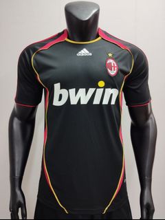 (Category: ) located in . Submitted by calcio_sport_jersey (Listing ID 1443485603, Image 1). Description: .