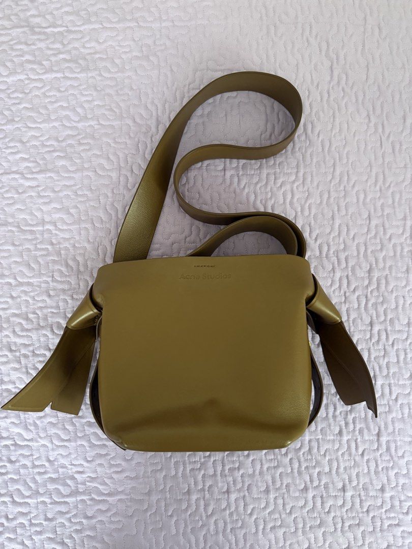 Acne Studios Musubi Mini Shoulder Bag (Camel) (Category: Luxury Bags & Wallets) located in Bulacan. Submitted by cooltaste (Listing ID 1443332893, Image 3). Description: .