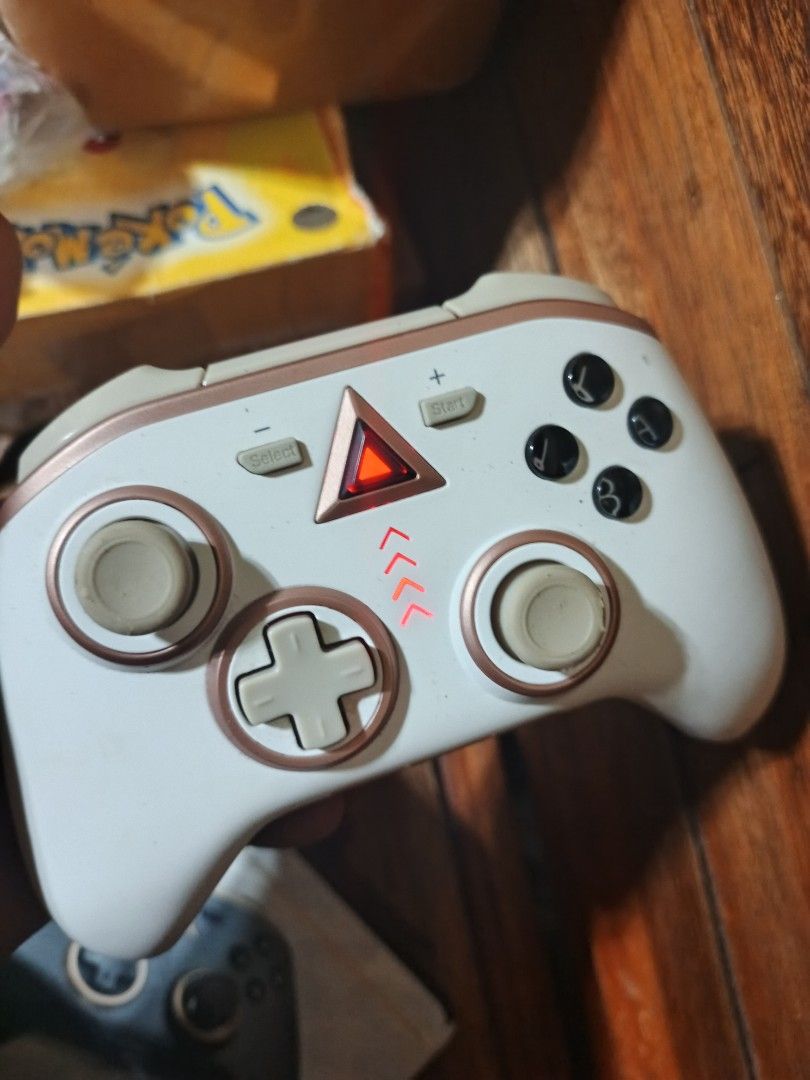 allone nintendo switch controller (Category: Nintendo) located in San Jose del Monte. Submitted by toys.merch.electronic (Listing ID 1443451490, Image 3). Description: 2pcs loose white (minor flaws) 500 each black /white b.new unbox 700 each tested working mop gcash mod flash/lbc/lalamove loc sjdm bulacan.