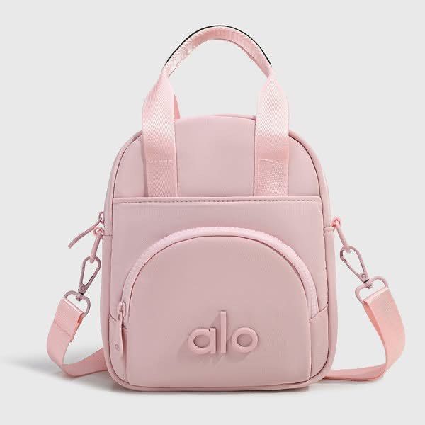 Alo Sling Bag (Category: Cross-body Bags) located in Manila. Submitted by olliefindselite (Listing ID 1443472059, Image 1). Description: .