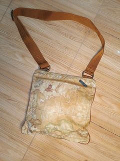 (Category: ) located in . Submitted by tiktothrift (Listing ID 1443340153, Image 1). Description: .