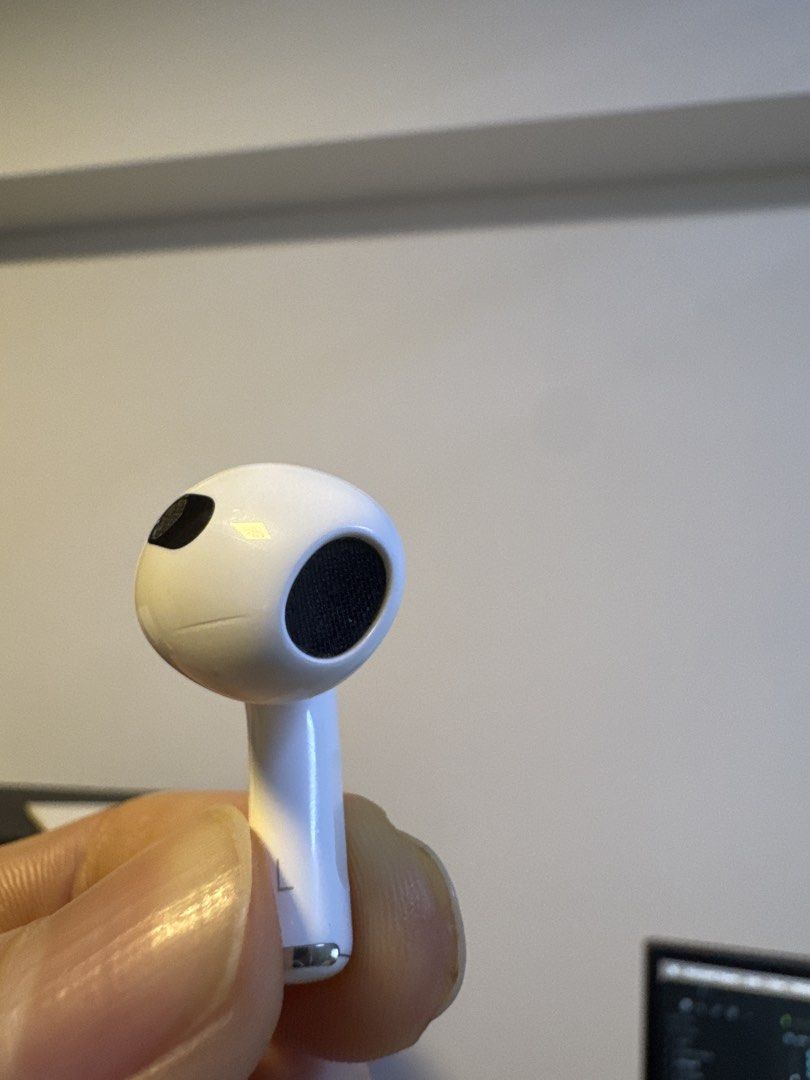 Apple AirPods 3rd Generation479869899249428482