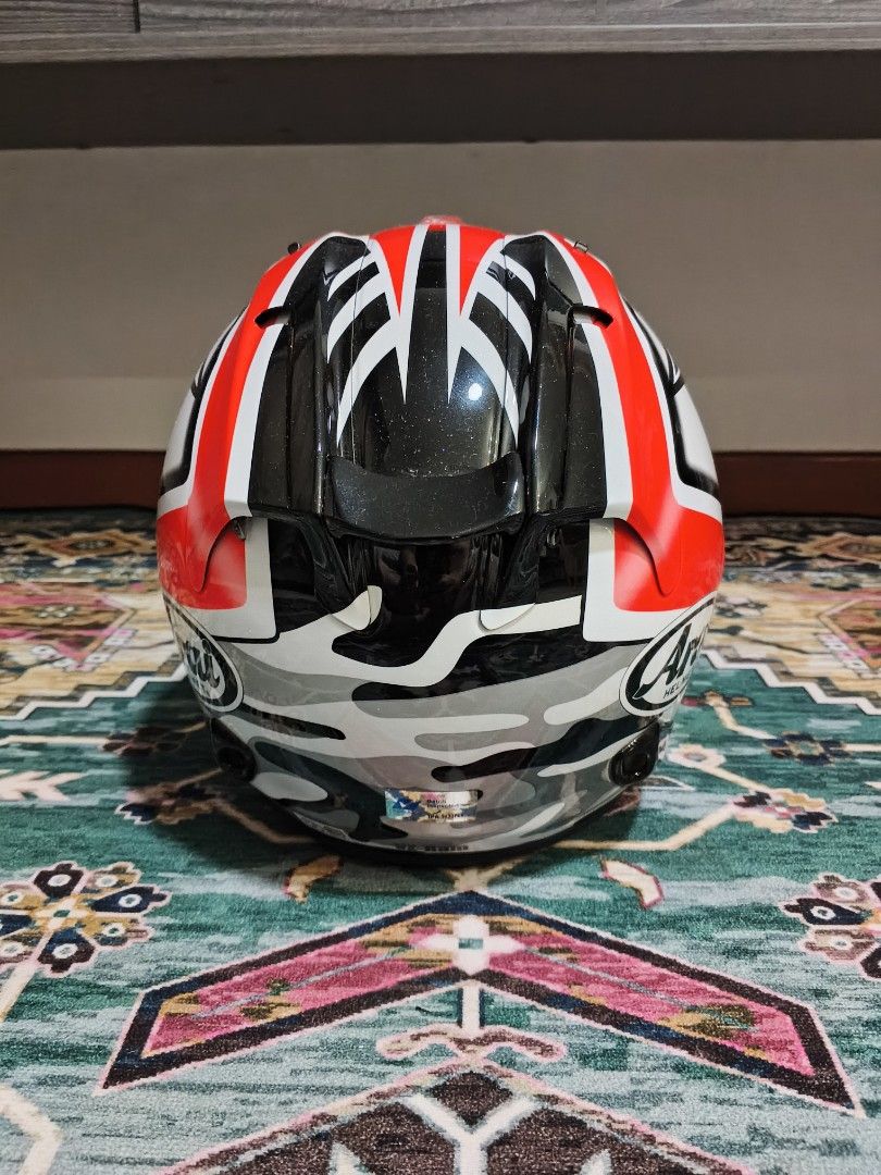 Arai VZ-Ram Laguna (Category: Motorcycle Apparel) located in Singapore. Submitted by sla30r (Listing ID 1443379761, Image 2). Description: - Arai VZ-Ram Laguna - Size L - Comes with clear visor - Clean interior padding - PS Mark certified (batch inspected) - Comes with helmet bag n box - Helmet good condition sit in showcase only. .