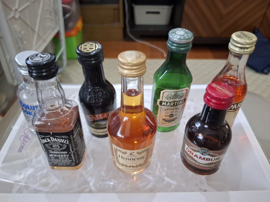 Assorted Miniature Alcohol Bottles Gift Set (Category: Beverages) located in Manila. Submitted by goldieheart (Listing ID 1443340359, Image 3). Description: - Set of 7 assorted miniature alcohol bottles - Includes: Absolut Vodka, Baileys, Campari, Hennessy, Jack Daniel's, Martini, Drambuie - All bottles are sealed - Ideal for collectors or as a unique gift - Perfect for sampling different spirits.