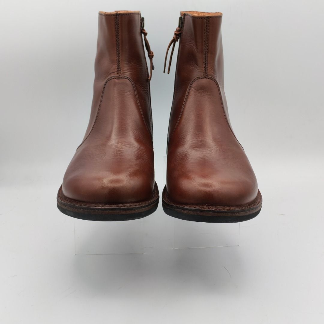 Astorflex Side Zip Berryflex Boots - EU 44 / US 11 (Category: Boots) located in Taguig. Submitted by lukaemanuel (Listing ID 1443396701, Image 2). Description: Astorflex Side Zip Bitflex Boot – Size 44 ---------- 📦 Good as new 📦 Used only once ❌ Reason for selling: Downsizing collection Clean, sleek side-zip boots from Astorflex with a minimalist silhouette and soft brown leather that already has a nice natural depth. Easy to wear dressed up or
