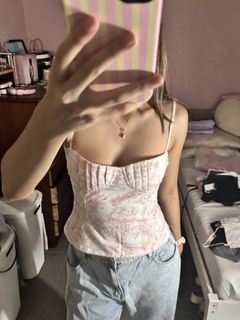 (Category: ) located in . Submitted by sabbiescloset (Listing ID 1443419317, Image 1). Description: .