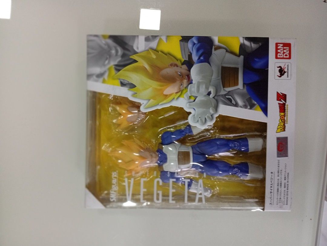 Bandai s.h.figuarts Super Saiyan Vegeta action figure (Category: Toy Figures) located in Singapore. Submitted by maxmaxboi (Listing ID 1443389318, Image 1). Description: - Bandai S.H.Figuarts Super Saiyan Vegeta action figure - Dragon Ball Z Series - Super Saiyan Version - Includes accessories and interchangeable parts - Box shows some wear - Perfect for collectors and Dragon Ball fans check before deal as no refund exchange or returns will be en