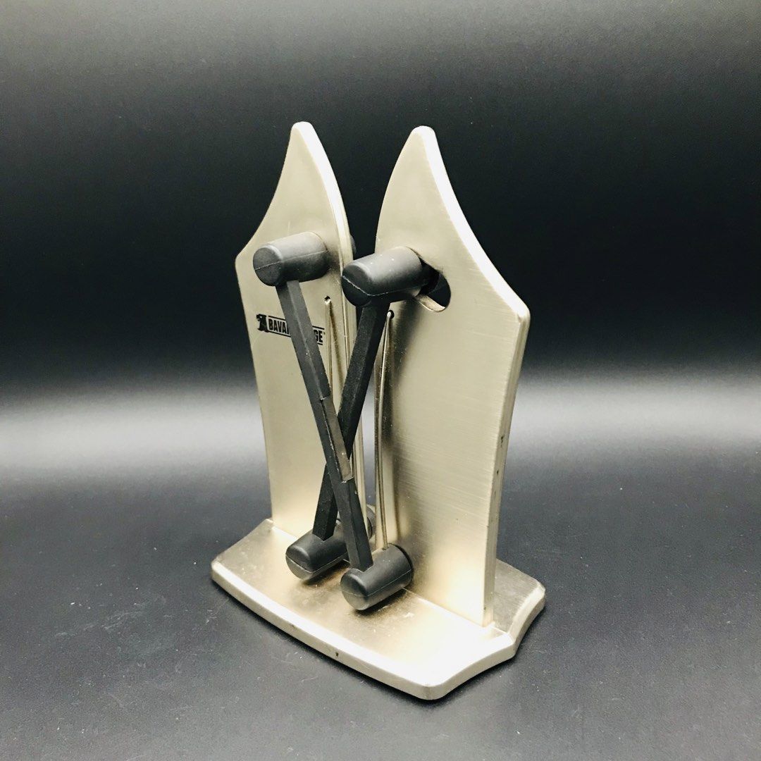 Bavarian Edge Knife Sharpener (Category: Other Kitchenware & Tableware) located in Baao. Submitted by all.things.japan (Listing ID 1443378078, Image 3). Description: In pristine condition. 4.75 x 6.5 inches.
