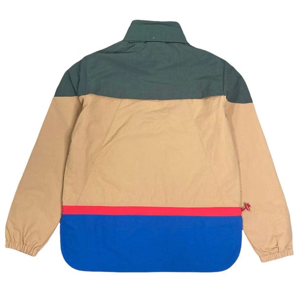 由 ill_mo (刊登 ID 1443485968，圖片 2) 提交，位於 台北市 (Taipei) 的 BBC Billionaire Boys Club 拚色 pullover 外套 Pharrell Williams 大尺碼 3XL (類別：外套、夾克、大衣)，說明：全新為著用 附吊牌 防塵袋 罕見大尺寸。