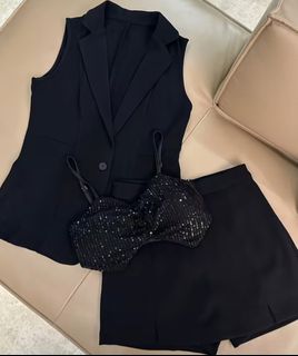 (Category: ) located in . Submitted by mithrafashionstyle_999 (Listing ID 1443389129, Image 1). Description: .