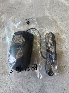 Black Wired Computer Mouse490784876502067200