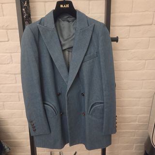 （分類：）位於 。 由 preloved_armoires 提交（商品編號 1443444932，圖片 1）。簡介： 。