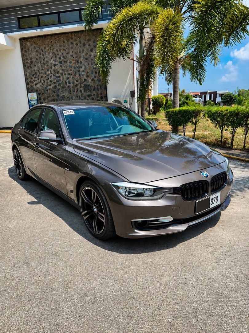 BMW 320d F30 body Auto (Category: Used Cars) located in Manila. Submitted by lloydmandi30916 (Listing ID 1443393544, Image 2). Description: 2013 F30 body Diesel 8speed transmission 70+++ odometer Owner seller under my name No issue complete legal papers 09278300103.