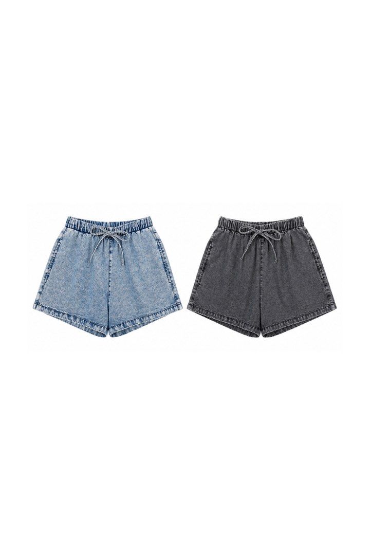 BNWT MIKAYLA LILO TENCEL DENIM SHORTS (BLACK WASH) (Category: Shorts) located in Singapore. Submitted by clear_cheapprice_nonego (Listing ID 1443333752, Image 1). Description: BNWT (Arriving Mid June) Size: XL Colour: Black Wash TRACKED MAIL +$2.80, STRICTLY NO MEETUPS, NO FREE MAIL, NO NEGO, NO TRADES. Thanks..