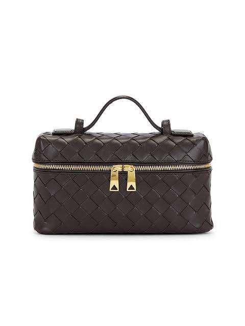 Bottega Veneta Bang bang vanity case (Category: Luxury Bags & Wallets) located in Binangonan. Submitted by carividallo (Listing ID 1443439111, Image 1). Description: Purchase date feb 2026 bottega veneta shang Good as new Comes complete with receipt Can send more pics thru dm.