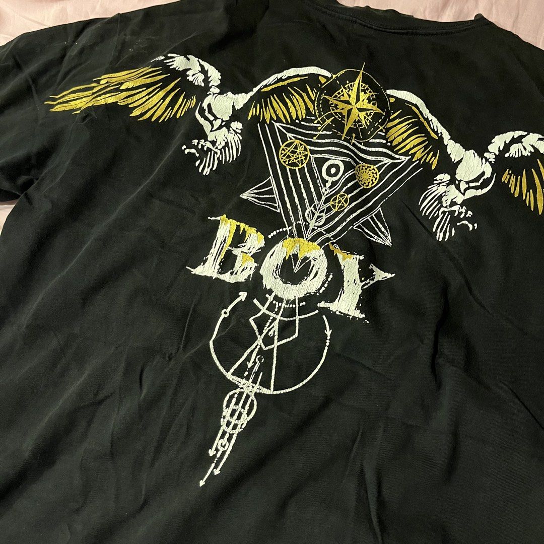 Boy London Big Print Black Tee (Category: Tshirts & Polo Shirts ) located in Quezon City. Submitted by giometryyy (Listing ID 1443383867, Image 2). Description: L29 W23 XL angas ng backhit good condition issue: crack prints 📍East Fairview QC 🛵lalam0ve / j&t payment first.