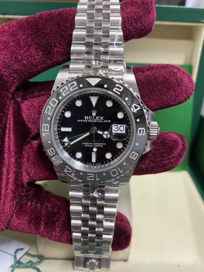 Bruce wayne VSF (Category: Men's Watches) located in San Juan City. Submitted by tinromero (Listing ID 1443421095, Image 2). Description: Caliber 3285 Vsf factory Pm for more details .