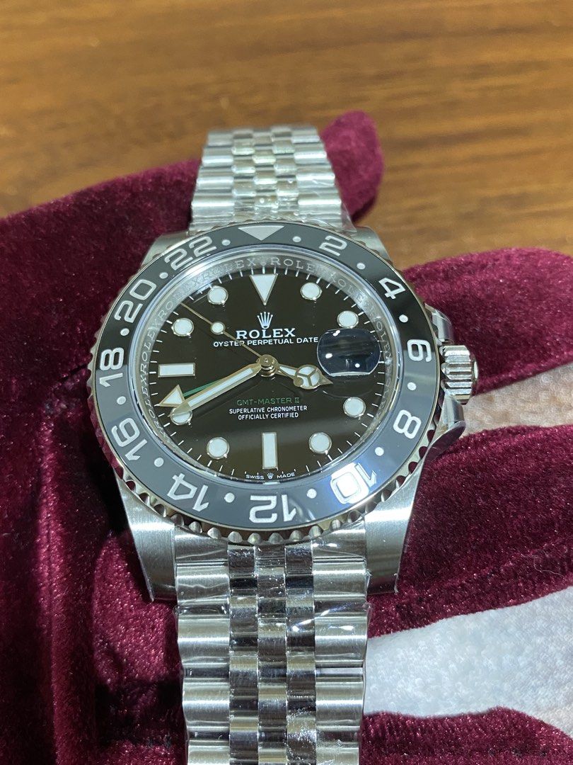 Bruce wayne VSF (Category: Men's Watches) located in San Juan City. Submitted by tinromero (Listing ID 1443421095, Image 3). Description: Caliber 3285 Vsf factory Pm for more details .