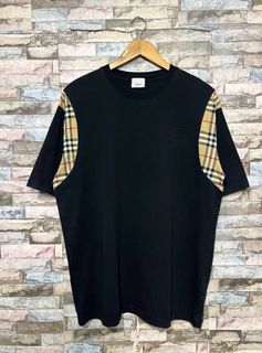 (Category: ) located in . Submitted by wewearworn (Listing ID 1443467930, Image 1). Description: .