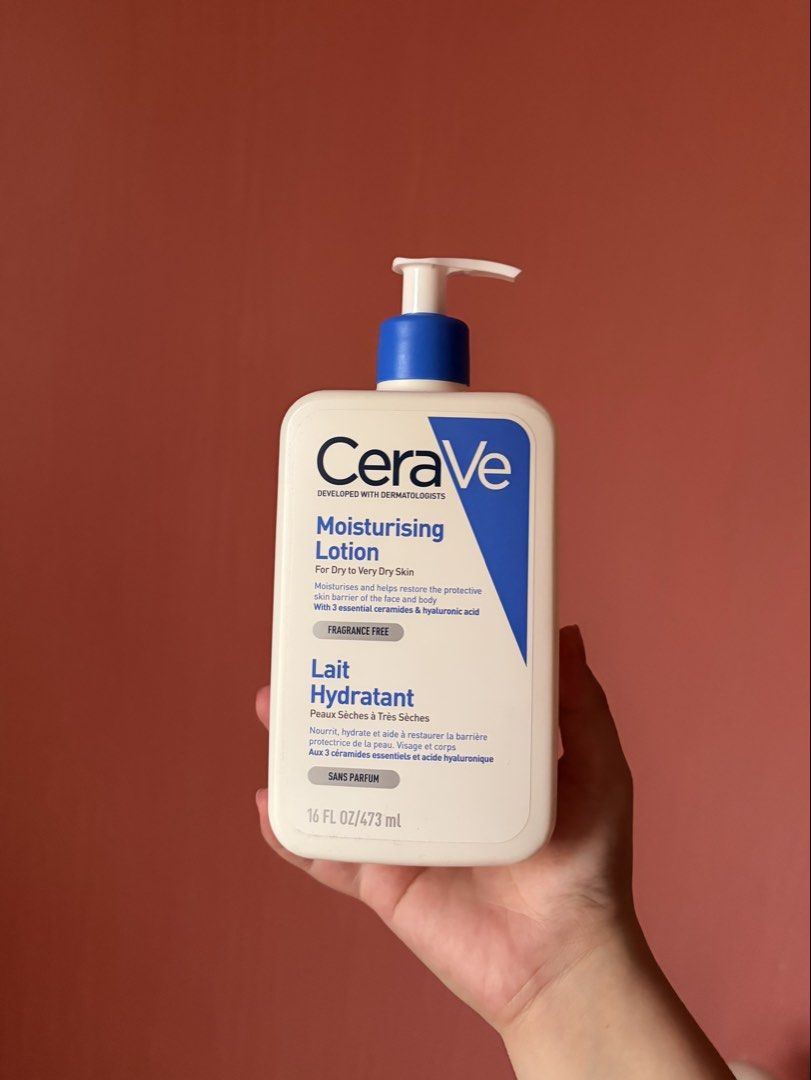Cerave Moisturizing Lotion (Category: Face Care) located in San Pedro. Submitted by aileenrcg_ (Listing ID 1443413156, Image 1). Description: 1/3 left!!!!! mind your expectations authentic.