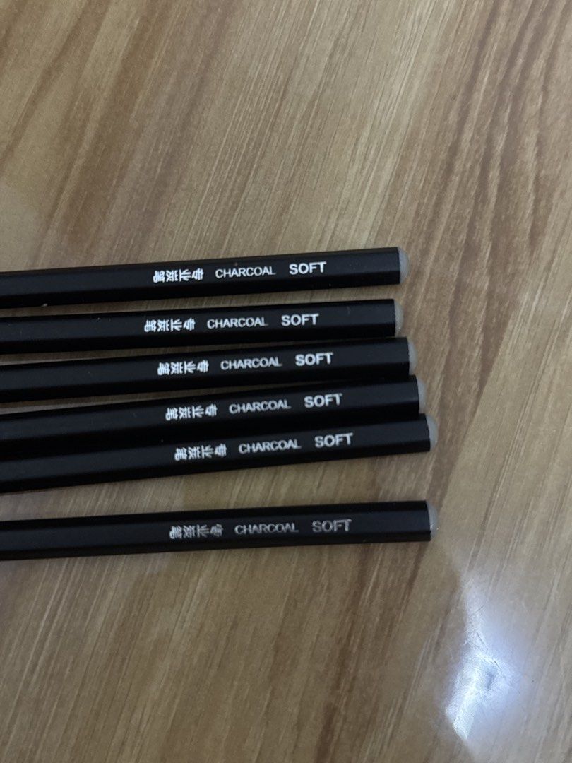 CHARCOAL PENCIL (Category: Stationery & School Supplies) located in Balanga. Submitted by nsmrkii (Listing ID 1443426917, Image 2). Description: feel free to ask more pics or PM me for more questions:) MOP: GCASH only RFS: need more money.