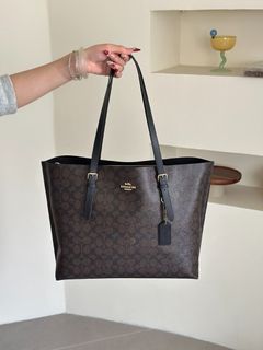 Coach Bag Dark brown color tote bag with zip insto, Women's