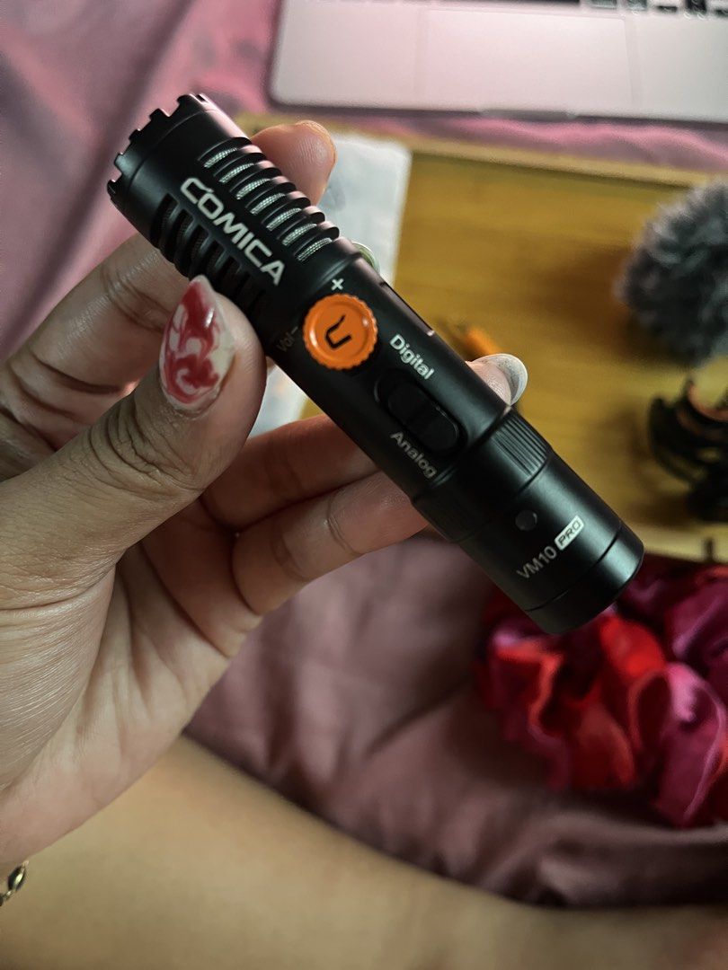 Comica VM10 Pro (No Box) (Category: Microphones) located in Manila. Submitted by mchela_preloved (Listing ID 1443410541, Image 2). Description: Included: Mic TRS to TRS cable TRS to TRRS cable (sealed) Type C cable (sealed) Deadcat RFS: Upgrade.