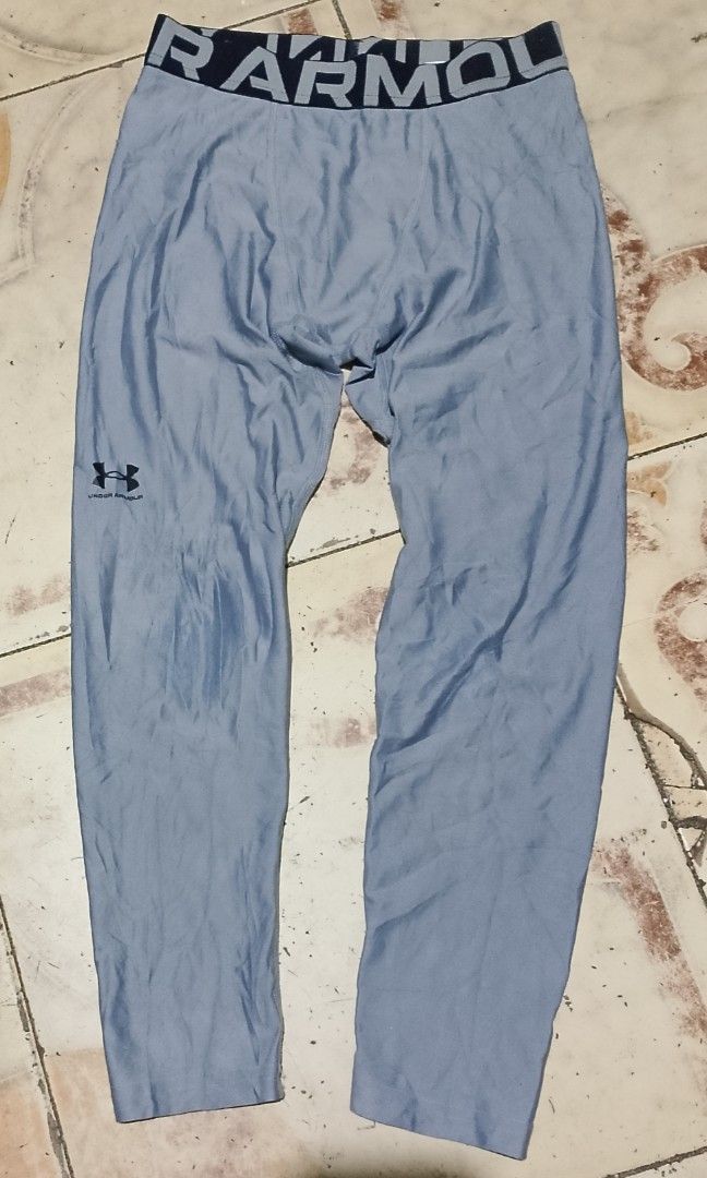 Compression (Category: Activewear) located in Baguio. Submitted by ukay.kayuhjan (Listing ID 1443462355, Image 3). Description: underarmour compression 28waist 28length excellent 220₱.