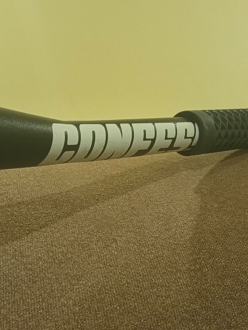 confession riser bar (Category: Parts & Accessories) located in Singapore. Submitted by dihhbig123 (Listing ID 1443469786, Image 3). Description: condi 8/10 jst alot of scratches in the middle nd clean abit can trade for cs or anyt else.