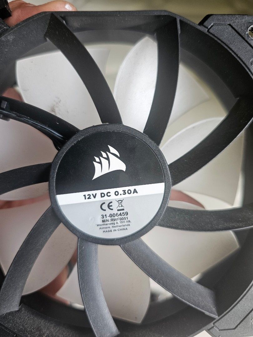 Corsair Computer Fans with Hub480025729533880321