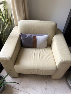 (Category: ) located in . Submitted by aabb98 (Listing ID 1443331605, Image 1). Description: .