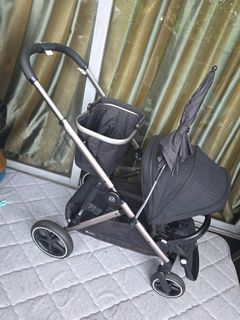 (Category: ) located in . Submitted by pimpmystroller (Listing ID 1443372345, Image 1). Description: .