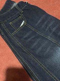 (Category: ) located in . Submitted by 333tthr (Listing ID 1443389426, Image 1). Description: .