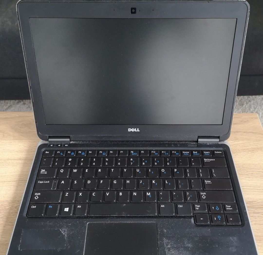 Dell latitude i7 E7240480143193984870404